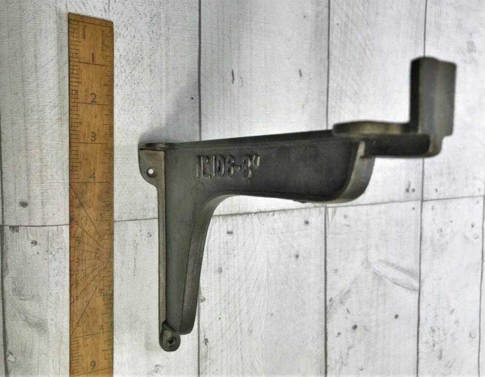 106LIP9INCH3