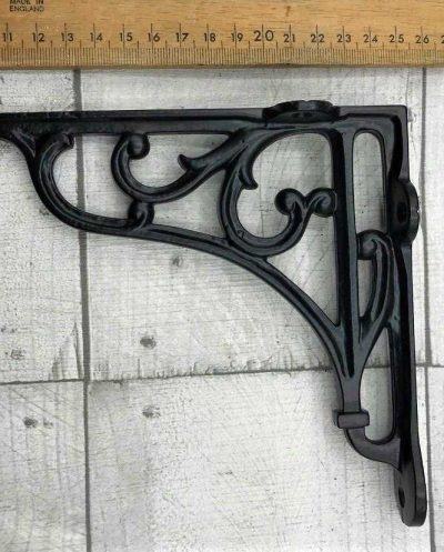 ornate6blkkk