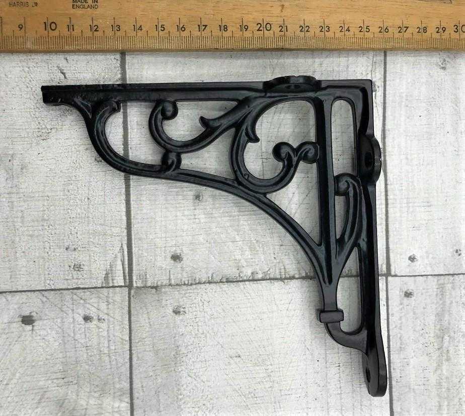ornate6blkkk