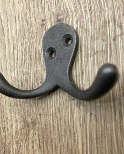 2069