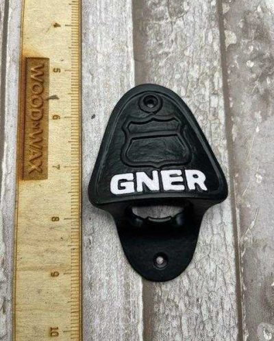 gnerbottbw-rotated