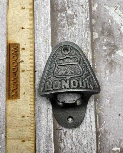 LONDONBOTAI-rotated