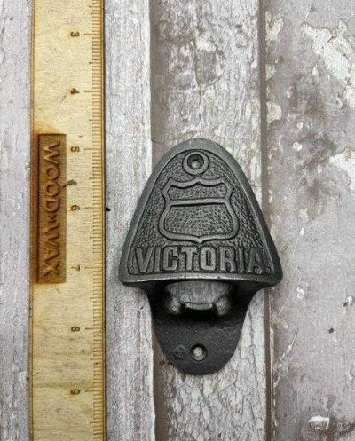 VICTORIABOTAI-rotated